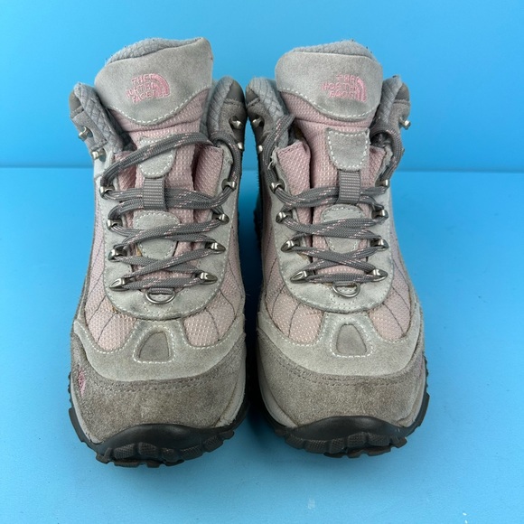 The North Face waterproof Hiking Shoes. - Picture 10 of 10